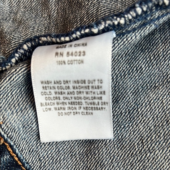 GAP Classic Blue Cropped Denim Jacket Medium - Picture 3 of 11